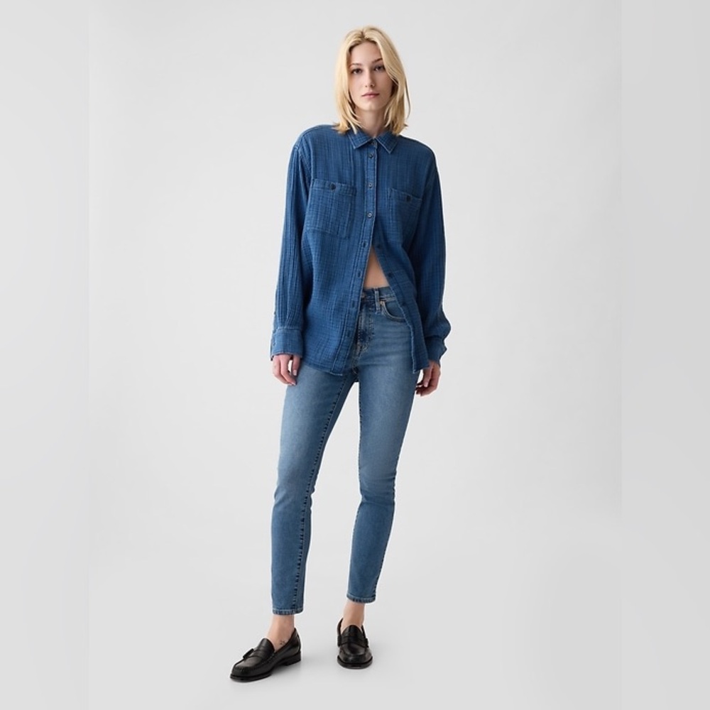 GAP Mid Rise True Skinny Jeans